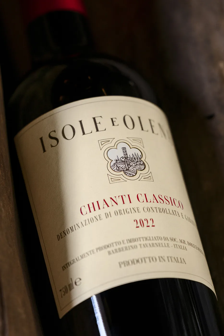 Bottiglia di Chianti Classico Isole e Olena